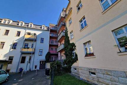großzügig, helle 3-Zimmerwohnung mit Balkon in zentraler Lage von Pirna zu vermieten
