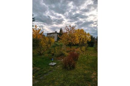 Garten in Altenhain - 1.000,00&nbsp;EUR Kaltmiete, ca.&nbsp; 0,00&nbsp;m&sup2; in Naunhof (PLZ: 04683)
