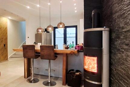 Bieterverfahren! zentrales Wohnjuwel: kernsaniertes Reihenhaus - Euskirchen