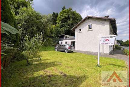 Haus zum Kaufen in Brilon 120.000,00 € 86 m²