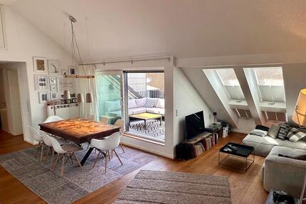 3 Zimmer Dachgeschosswohnung mit Terrasse im Herzen der Südstadt - Hannover