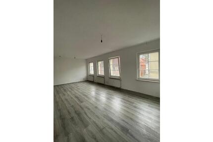 Großzügige 3-Raumwohnung mit Dachterasse - Parchim