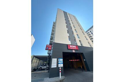Wunderschöne 4-Zimmer-Wohnung mit Terrasse, EBK und Abstellraum - Berlin Marzahn-Hellersdorf