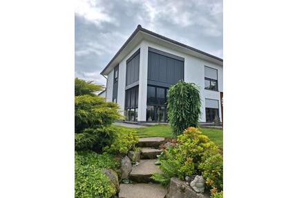 Energieeffiziente freistehende Stadtvilla - Etzbach