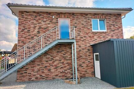 Neubauwohnung Erstbezug OG Stadtvilla Effizienshaus KfW 40 - Stapel