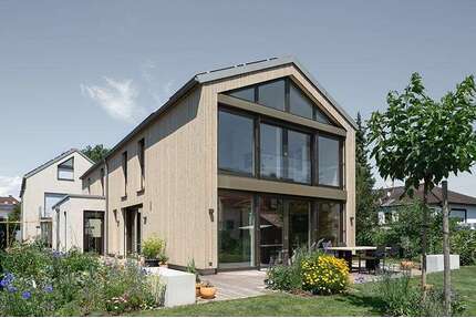 Haus zum Kaufen in Berg 899.000,00 € 140 m²