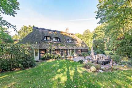 Haus zum Kaufen in Wiefelstede 639.000,00 € 358 m²