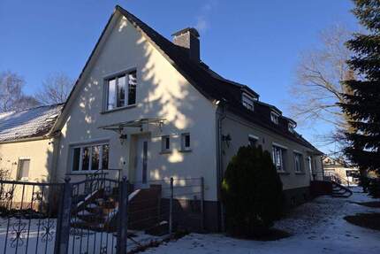 Landhaus - Haus der besonderen Art - viele Möglichkeiten - Vermietung undod. Eigennutzung - Glewitz