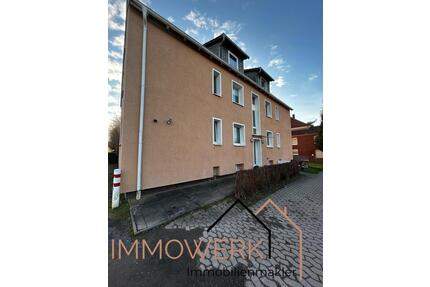 Gemütliche 3-Zimmer-Dachgeschosswohnung mit Stellplatz– ca. 60 m² zu vermieten - Porta Westfalica