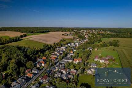 Haus zum Kaufen in Mohlsdorf-Teichwolframsdorf 30.000,00 € 150 m²