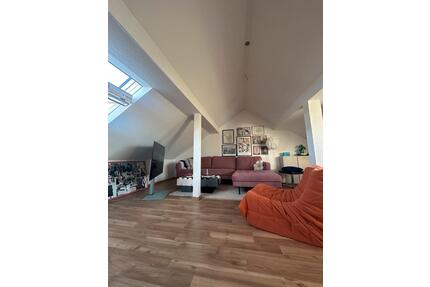 Maisonette Wohnung | Nippes - 800,00&nbsp;EUR Kaltmiete, ca.&nbsp; 65,00&nbsp;m&sup2; in Köln (PLZ: 50676) Innenstadt