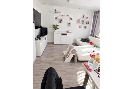 Schöne helle 3 Zimmer Wohnung in Homburg-Erbach