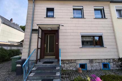 Charmante Doppelhaushälfte in Top Lage - Hof Christiansreuth