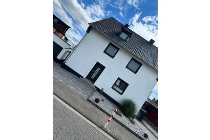 Freistehendes Kernsaniertes Einfamilienhaus - Bendorf