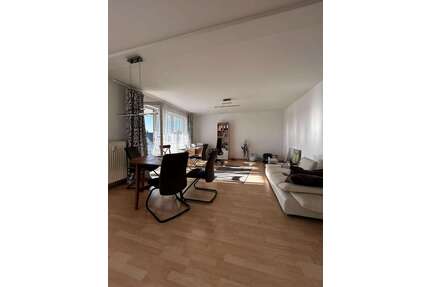 Wohnung zum Mieten in Mörfelden-Walldorf 1.450,00 € 103.52 m²