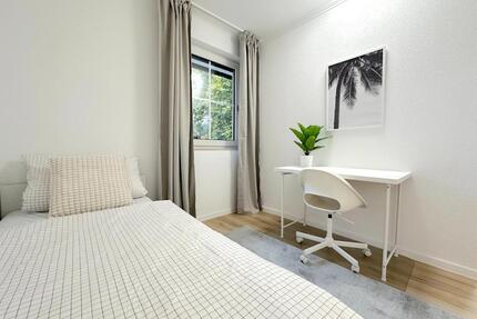 WG Zimmer in Frankfurt mit EBK - 560,00&nbsp;EUR Kaltmiete, ca.&nbsp; 13,00&nbsp;m&sup2; in Frankfurt am Main (PLZ: 65929) Unterliederbach