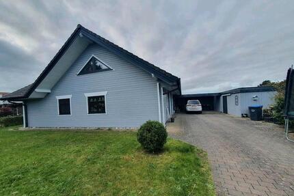 Einfamilienhaus ANFRAGESTOPP - 1.050,00&nbsp;EUR Kaltmiete, ca.&nbsp; 175,00&nbsp;m&sup2; in Hamweddel (PLZ: 24816)
