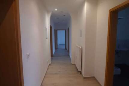Wohnung zum Mieten in Leuna 950,00 € 111.77 m²