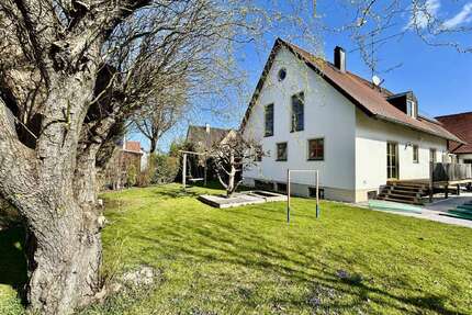 Haus zum Kaufen in Landshut-Münchnerau 899.000,00 € 164 m²