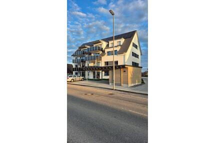 Neubau, ansprechende 3,5 Zi-Whg., Hausmeister, Aufzug, 2 Stellpl. - Sulz am Neckar