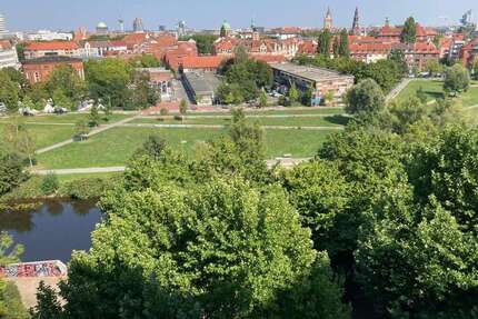 Wohnung zum Kaufen in Hannover 99.000,00 € 93 m²