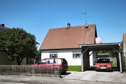 Bestandsimmobilie auf großzügigem Grundstück mit Entwicklungspotenzial - Erding Langengeisling