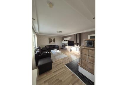 Großzügige 6-Zimmer-Wohnung mit Wintergarten & zwei Balkonen - Calw