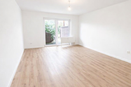 Charmante 1,5-Zimmer-Erdgeschosswohnung mit Terrasse – ideal für Studenten oder Singles - Uelzen