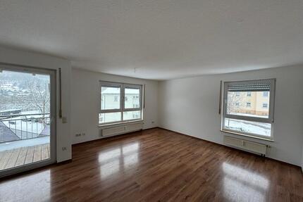 Helle 3 ZKB Wohnung in Siegen, Alte Dreisbach zu vermieten!