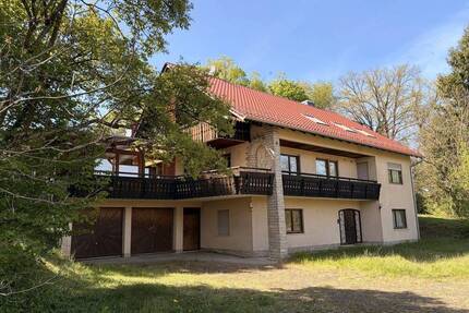 Ein Zuhause mit Charakter und flexiblen Möglichkeiten! - Schöllkrippen