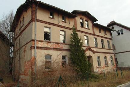 Historisches Schulgebäude mit Parkgrundstück – 3.513 m² Entwicklu - Drebkau