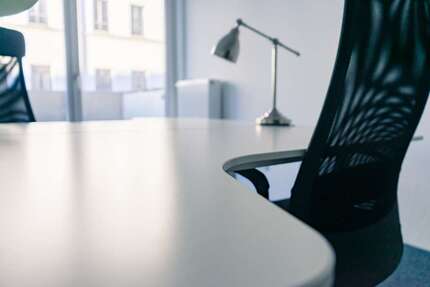 Büro in Chemnitz 882,00 € 80.17 m²