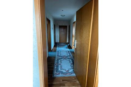 Ruhige und helle 3 Zimmer Wohnung zu vermieten - Neustadt am Rübenberge