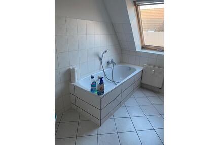 DG Wohnung - 510,00&nbsp;EUR Kaltmiete, ca.&nbsp; 72,00&nbsp;m&sup2; in Rositz (PLZ: 04617)