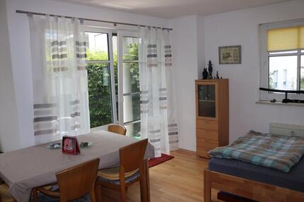 Helles 1-Zimmer-Appartement mit Garten & Terasse im Erdgeschoss - Friedberg