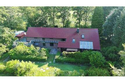 Haus zum Kaufen in Friedeburg 320.000,00 € 240 m²