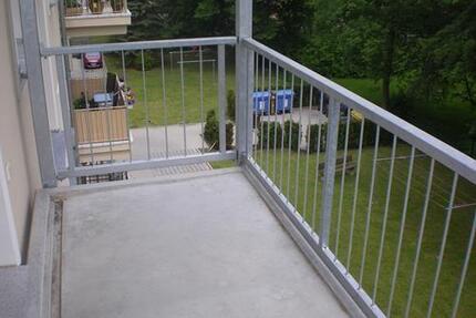 ** Großzügige 5-Zimmerwohnung mit Balkon, Wannenbad und Abstellraum in Toplage ** - Chemnitz Bernsdorf