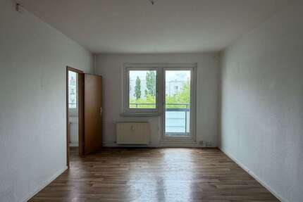 Wohnung zum Mieten in Berlin 589,00 € 35.69 m²