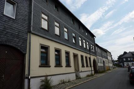 Helle 2-Zimmer Wohnung in ruhiger Lage - Lehesten