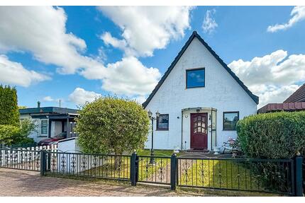 Charmantes Ferienhaus mit Garten und Deichblick – courtagefrei! - Hennstedt