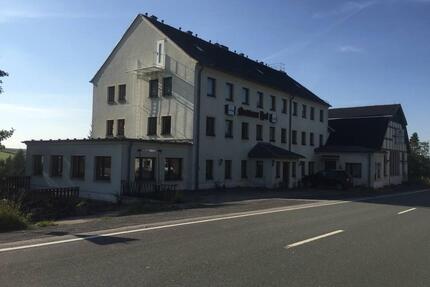 Haus Hotelkomplex, Mehrfamilienhaus Nassauer Hof - Frauenstein