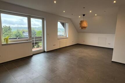 Moderne und geräumige Wohnung mit vielen Annehmlichkeiten! - Dörentrup