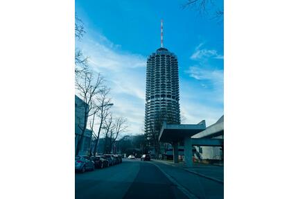 Möblierte Wohnung 27. Stock Hotelturm 08.07.-30.07. zu vermieten - Augsburg Hochzoll