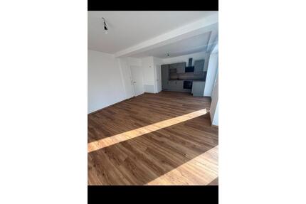 Erstbezug 3 ZBK mit EBK und Balkon im Stadtteil Weierbach - Idar-Oberstein