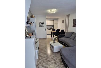 2 Zimmer Dachgeschosswohnung mit Balkon und Tiefgaragenstellplatz - Schopfheim