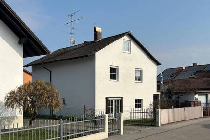 Ruhiges Wohnen mit Garten in Wallersdorf