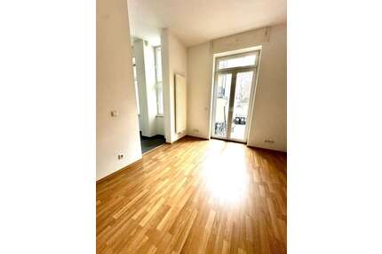 Wohnung zum Kaufen in Frankfurt 499.000,00 € 80 m²