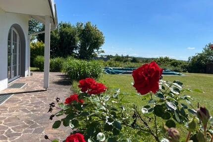 Einfamilienhaus (Villa) mit Einliegerwohnung, Pool, Sauna u. Wint - Simbach am Inn