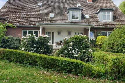 Charmante 3 Zimmer- Maisonette Wohnung mit Terrasse - Zeven