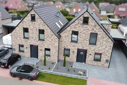 ZU VERMIETEN - Doppelhaushälfte - Effizienzhaus 40 Bauweise - Herzlake